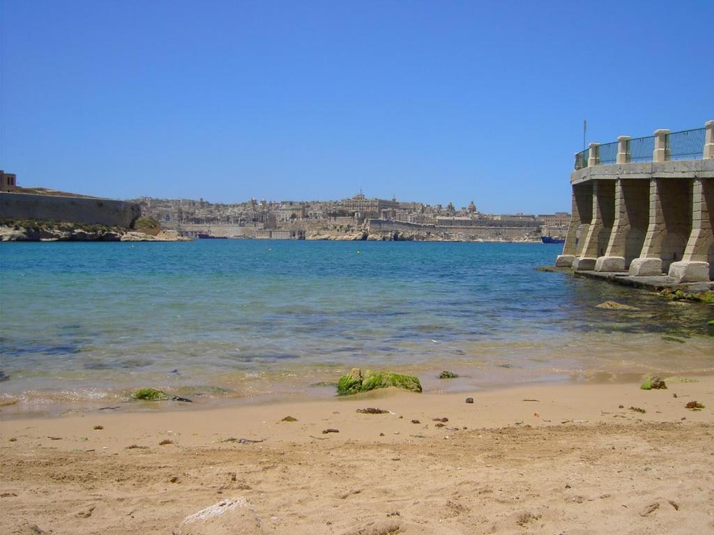 Kalkara Cosy 2 Bedroom Maisonette Экстерьер фото