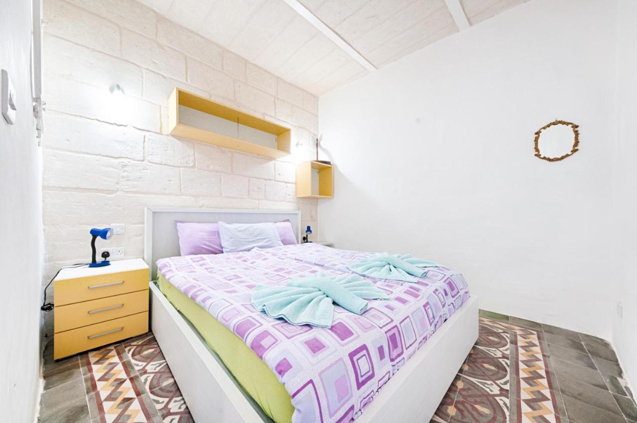 Kalkara Cosy 2 Bedroom Maisonette Экстерьер фото